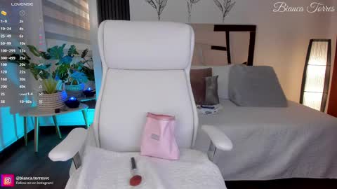 Snapshot of missbianca1 chatting on 02/13/25, 11:15 Bianca Torres online show from 02/13/25, 11:15