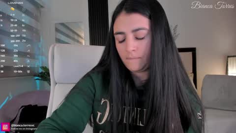 Snapshot of missbianca1 chatting on 03/05/25, 11:05 Bianca Torres online show from 03/05/25, 11:05