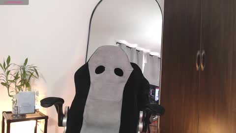 MissBlair online show from 01/31/25, 03:22