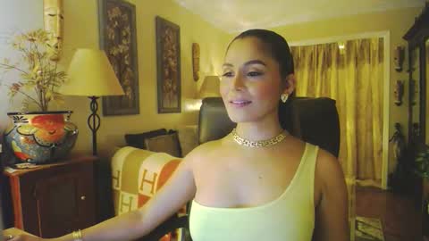 Snapshot of missbrownx chatting on 11/21/25, 09:46 Brownie -P online show from 11/21/25, 09:46