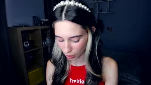 Shelley online show from 09/15/25, 07:41