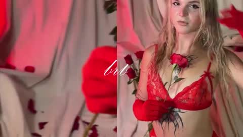 Chloe freelance model Please your thumbs up are important  online show from 02/21/25, 02:17