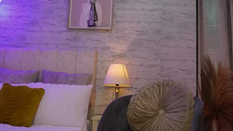 D A N A online show from 04/21/26, 01:42