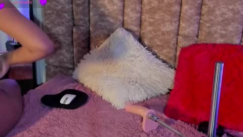 DIONNE online show from 12/19/25, 12:01