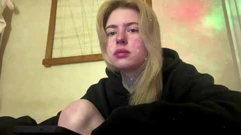 missedur online show from 04/18/26, 07:07