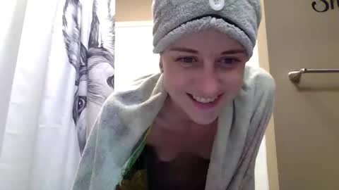 MissEeva online show from 03/05/26, 08:05