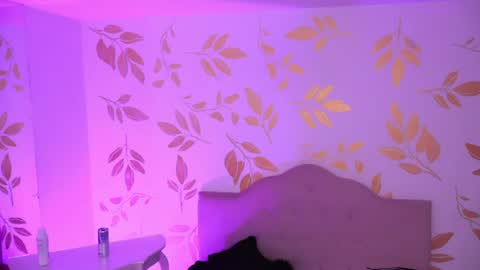 Snapshot of misselektra__ chatting on 06/22/26, 03:58 ELEKTRA online show from 06/22/26, 03:58