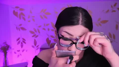 Snapshot of misselektra__ chatting on 07/29/26, 04:10 ELEKTRA online show from 07/29/26, 04:10