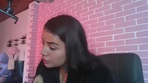 melodie  online show from 11/29/25, 07:06