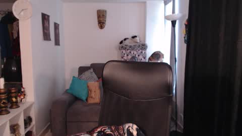 Emilie Diaz online show from 02/05/26, 02:22