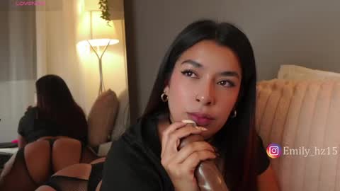 Snapshot of missemily_11 chatting on 05/19/26, 09:48 Yuliana online show from 05/19/26, 09:48