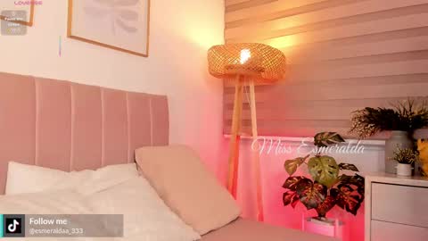 Julieta Arboleda   but i like call me esme online show from 09/25/25, 09:51