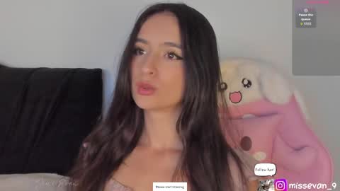 Snapshot of missevan chatting on 05/26/26, 02:13 Sami Evan online show from 05/26/26, 02:13