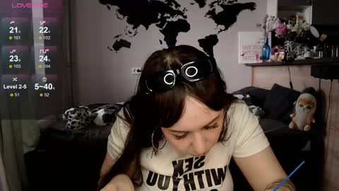Snapshot of missgenevaonceagain chatting on 06/27/26, 12:22 G online show from 06/27/26, 12:22