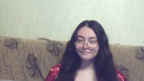 missis mona online show from 10/17/25, 08:33