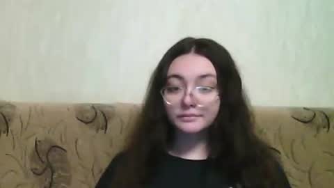 missis mona online show from 10/26/25, 10:04