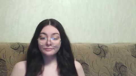 Snapshot of missis_mona chatting on 04/26/26, 06:05 missis mona online show from 04/26/26, 06:05