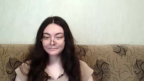 Snapshot of missis_mona chatting on 05/11/26, 02:01 missis mona online show from 05/11/26, 02:01