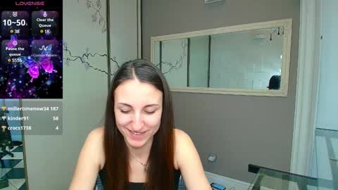 Snapshot of missis_sofiia chatting on 01/12/25, 10:12 Sofia online show from 01/12/25, 10:12