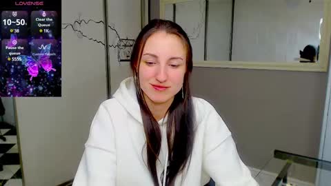 Snapshot of missis_sofiia chatting on 02/20/25, 04:36 Sofia online show from 02/20/25, 04:36