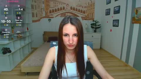 Sofia online show from 05/06/26, 11:48