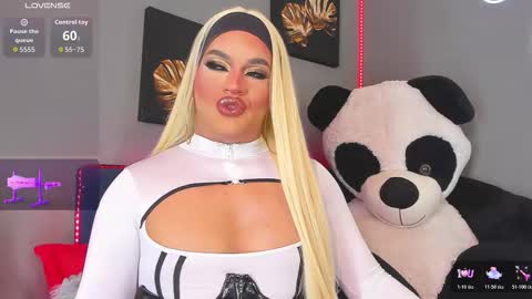 kassandra lazcano online show from 01/08/26, 01:30