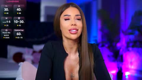 misskiarra online show from 02/19/26, 07:54