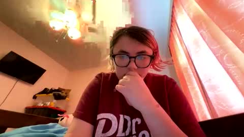 misskirby2005211977 online show from 04/22/26, 07:37