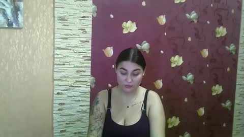 Lisa online show from 02/03/25, 08:03