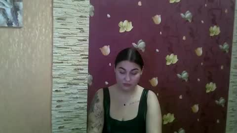 Lisa online show from 02/08/25, 01:22