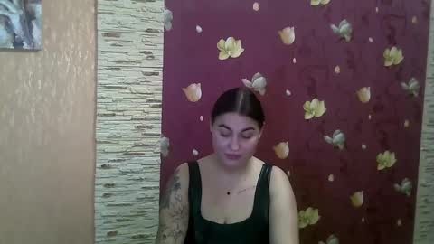 Lisa online show from 02/24/25, 04:36