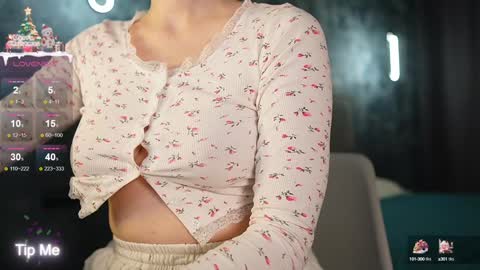 Snapshot of misskristel chatting on 01/11/25, 05:51 misskristel online show from 01/11/25, 05:51