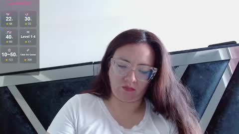 eva   online show from 12/13/24, 12:17