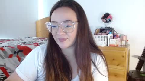 eva   online show from 02/02/25, 02:24