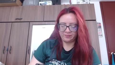 Snapshot of misslady__eva chatting on 07/07/26, 02:10 eva online show from 07/07/26, 02:10