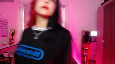 Snapshot of misslana_wn chatting on 12/27/24, 08:18 LanaLul  online show from 12/27/24, 08:18