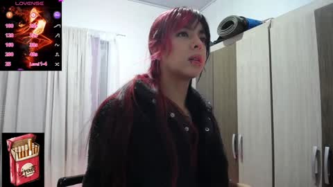 Snapshot of misslana_wn chatting on 01/04/25, 01:53 LanaLul  online show from 01/04/25, 01:53