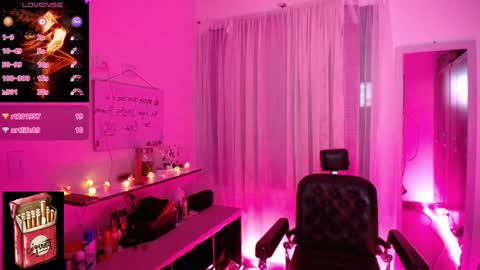 Snapshot of misslana_wn chatting on 01/24/25, 06:57 LanaLul  online show from 01/24/25, 06:57