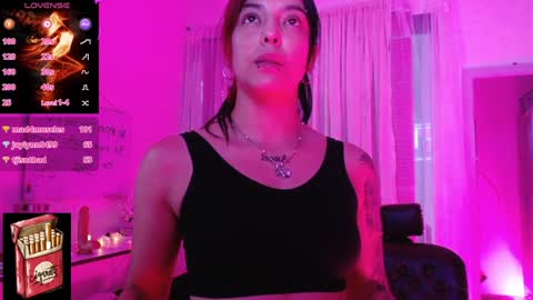 Snapshot of misslana_wn chatting on 01/27/25, 10:06 LanaLul  online show from 01/27/25, 10:06