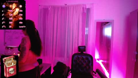 Snapshot of misslana_wn chatting on 02/09/25, 02:38 LanaLul  online show from 02/09/25, 02:38