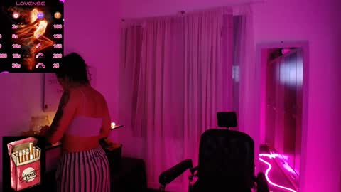 Snapshot of misslana_wn chatting on 09/16/25, 02:34 LanaLul  online show from 09/16/25, 02:34