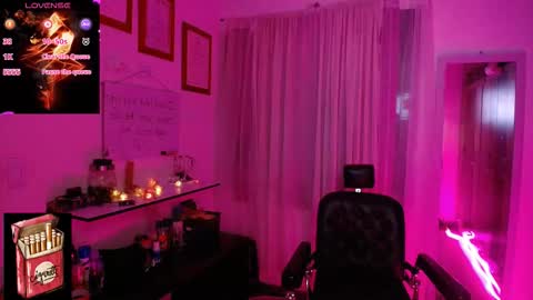 Snapshot of misslana_wn chatting on 10/08/25, 02:42 LanaLul  online show from 10/08/25, 02:42