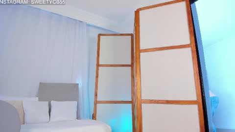 Linda online show from 06/11/26, 02:48