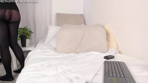 Snapshot of misslindadiaomond chatting on 07/28/26, 04:39 Linda online show from 07/28/26, 04:39