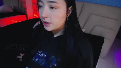 Miss Loise online show from 10/14/25, 04:02