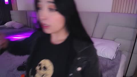 Miss Loise online show from 12/03/25, 03:36