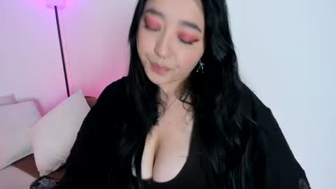 Snapshot of missloise chatting on 07/30/26, 03:38 Miss Loise online show from 07/30/26, 03:38