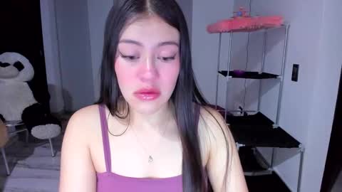 missloren333 online show from 02/09/25, 08:54