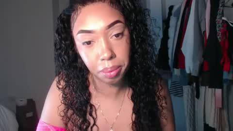 kourtn3ylov3  twitter online show from 10/07/25, 05:26