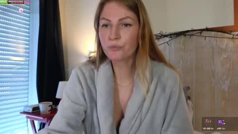 Misslucci online show from 12/03/24, 09:44